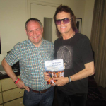 GLENN HUGHES TBL INTERVIEW PREVIEW/MINIBUS PIMPS STREAMED/MICHAEL EAVIS COMMENTS/ROBERT FOR GLASTONBURY/BBC IN CONCERT AT 43/PRESENCE AT 38/ROBERT PROMO CLIPS/DL DIARY UPDATE
